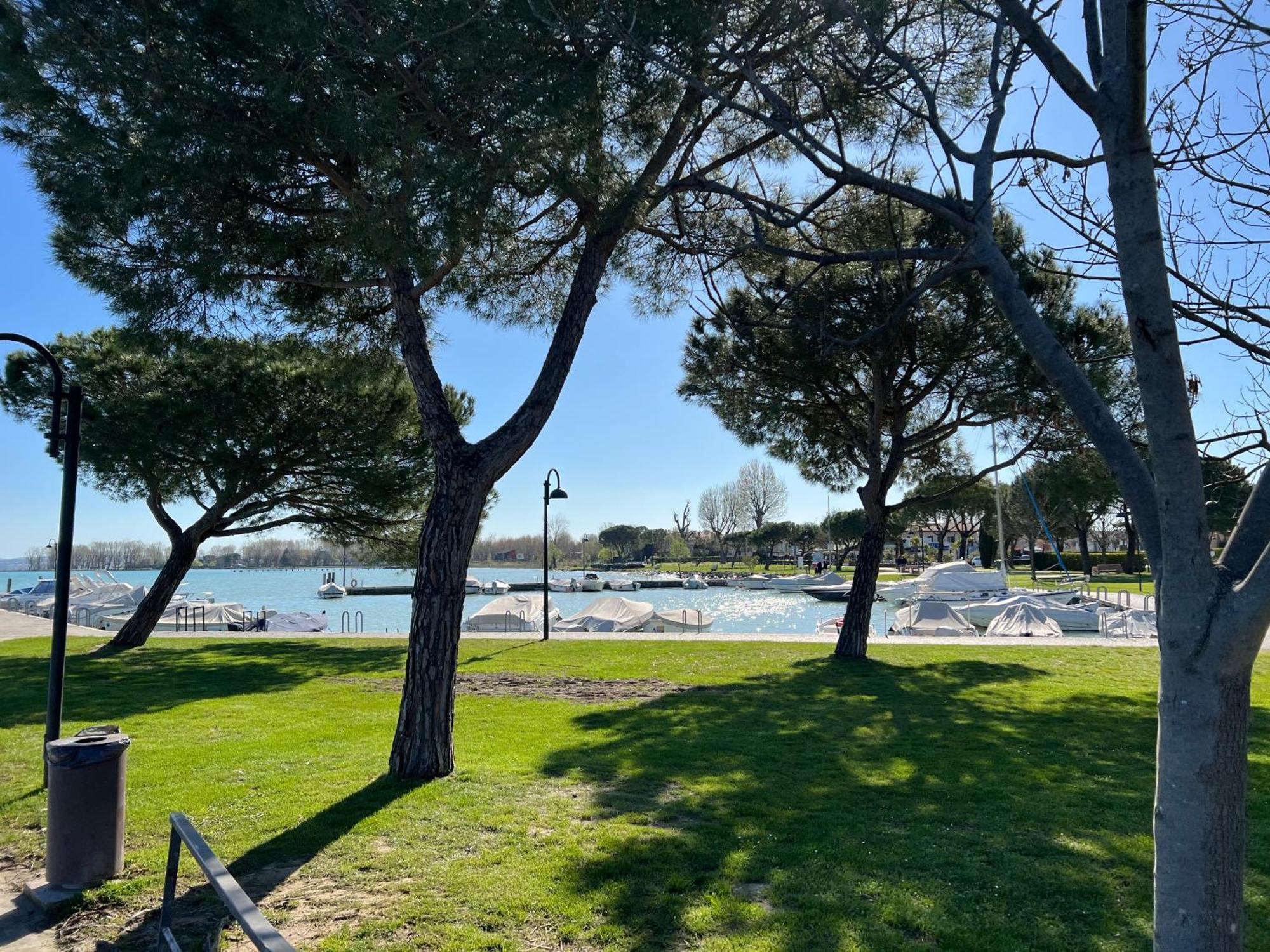 La Vela Leilighet Sirmione Eksteriør bilde